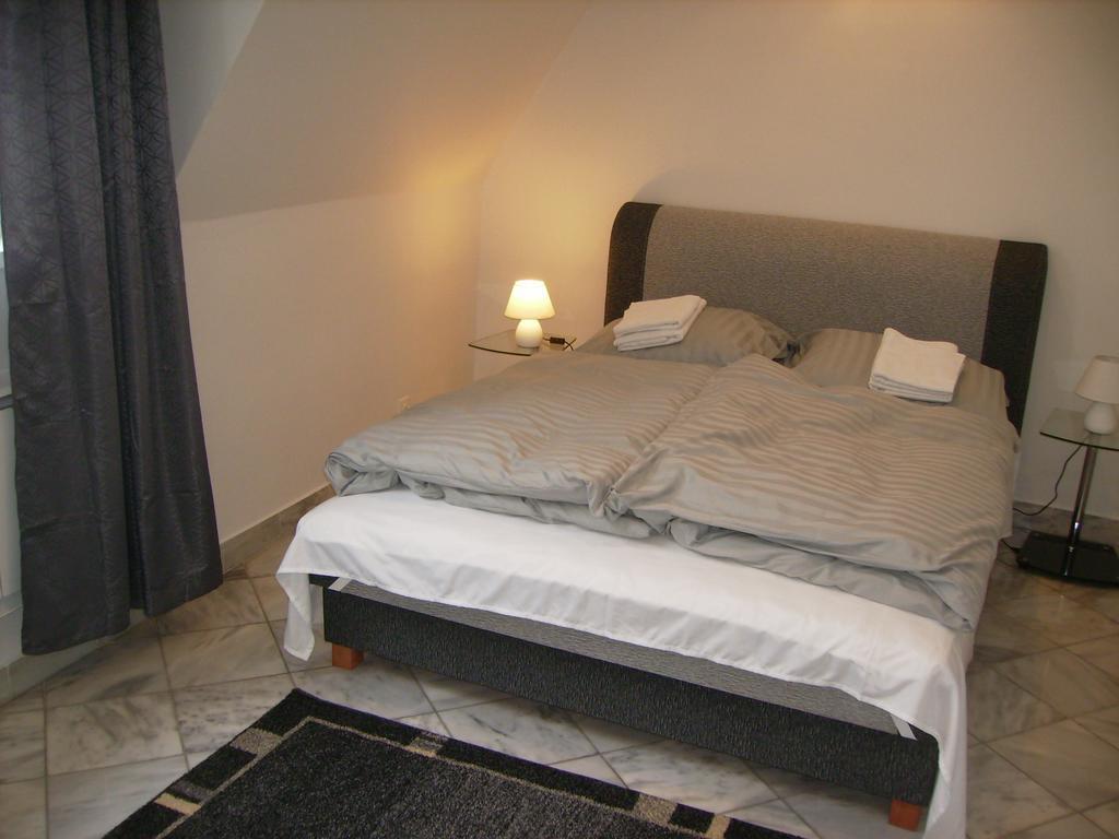 Apartamento Füredi Ház apartman Sopron Exterior foto